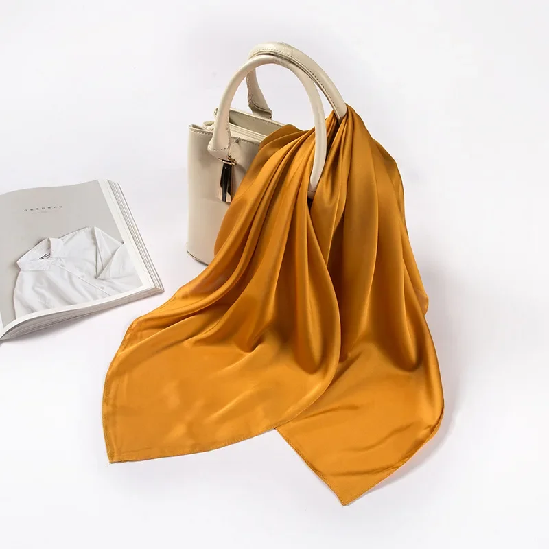 Satynowy szalik damski 70 cm,  – Scarf Silk Square recenzja i cena